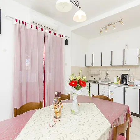 Kairos * 特罗吉尔